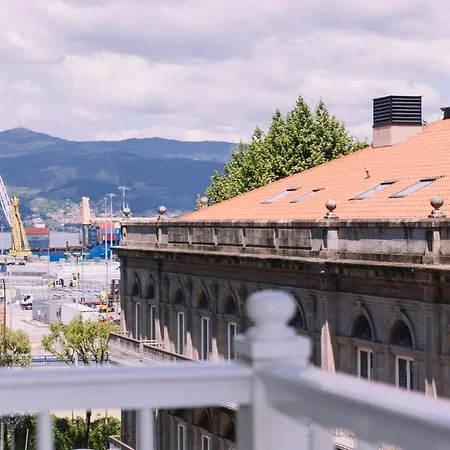 Amplio Con Luz Y Encanto By *