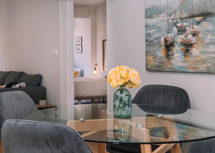 Appartement Amplio Con Luz Y Encanto By