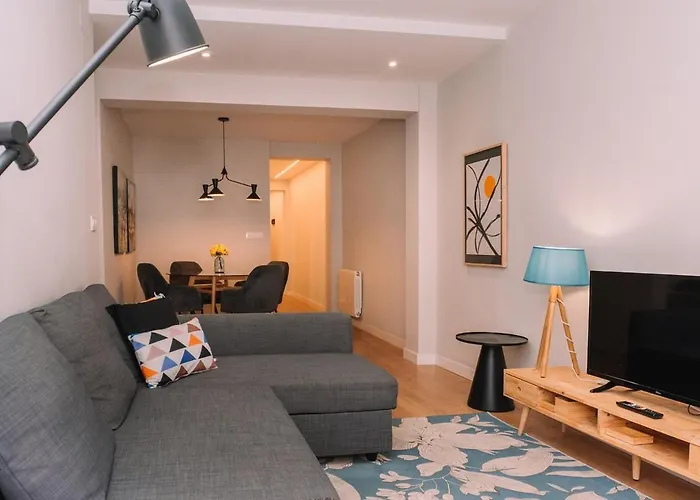 Apartmán Amplio Con Luz Y Encanto By